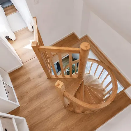 Appartement L'adresse *